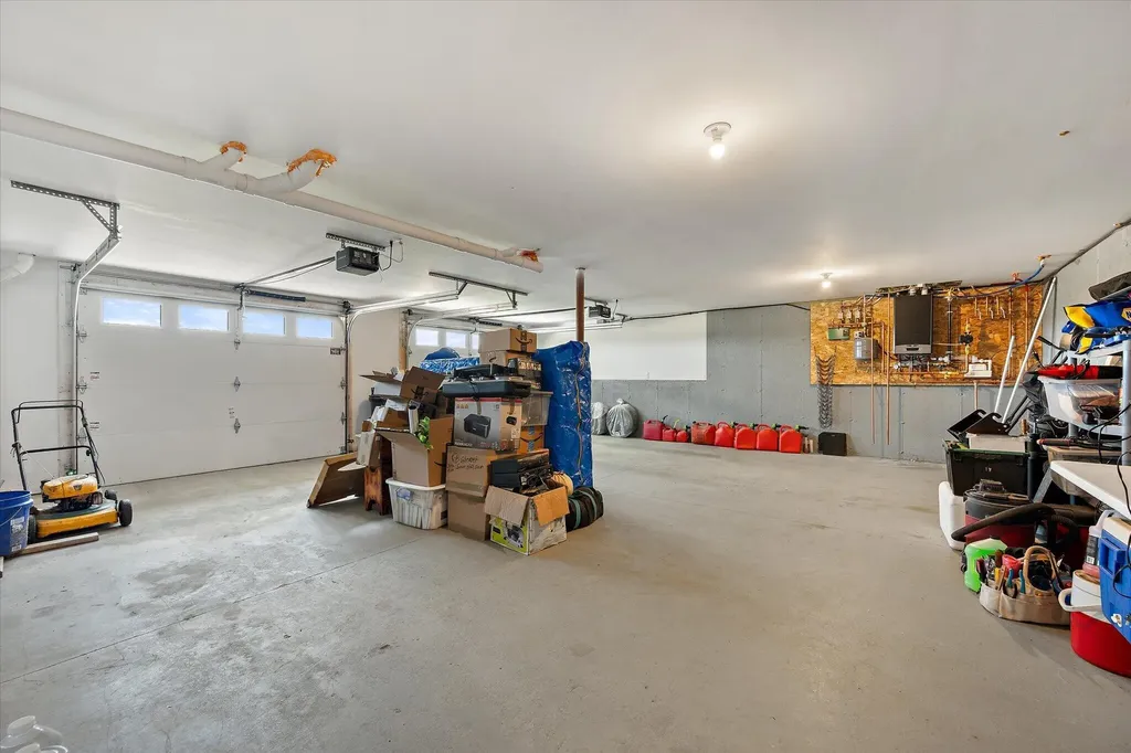 879 Blackstream Road Hermon ME 04401