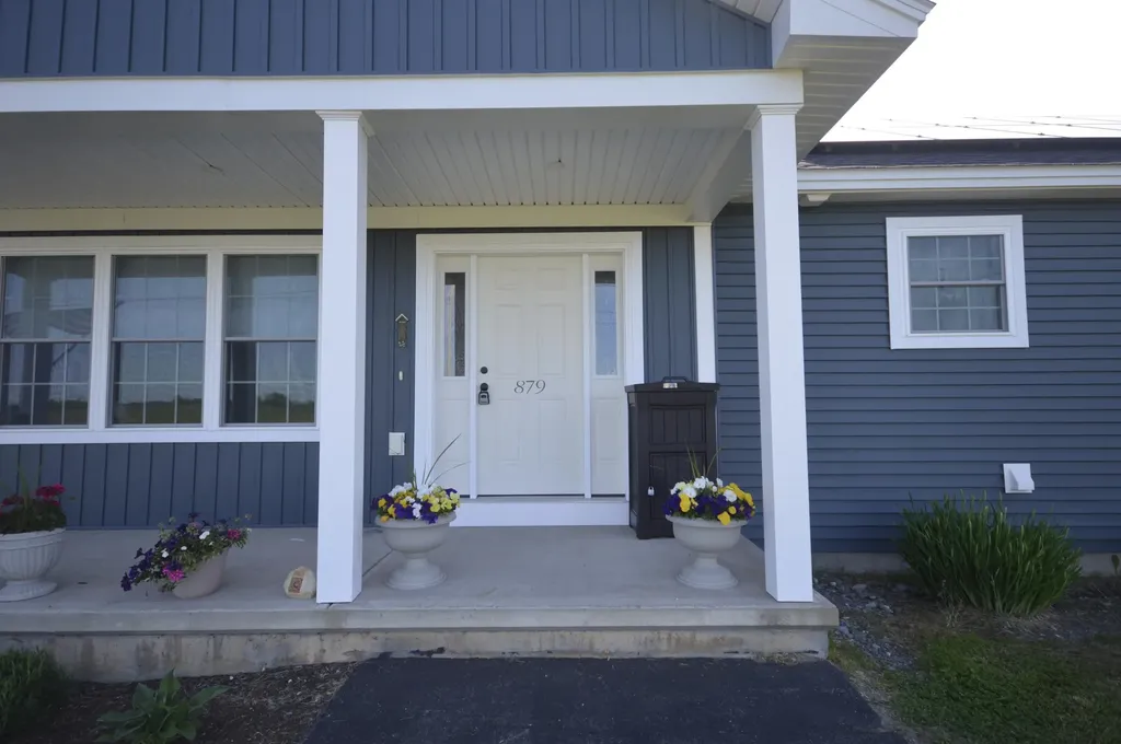 879 Blackstream Road Hermon ME 04401