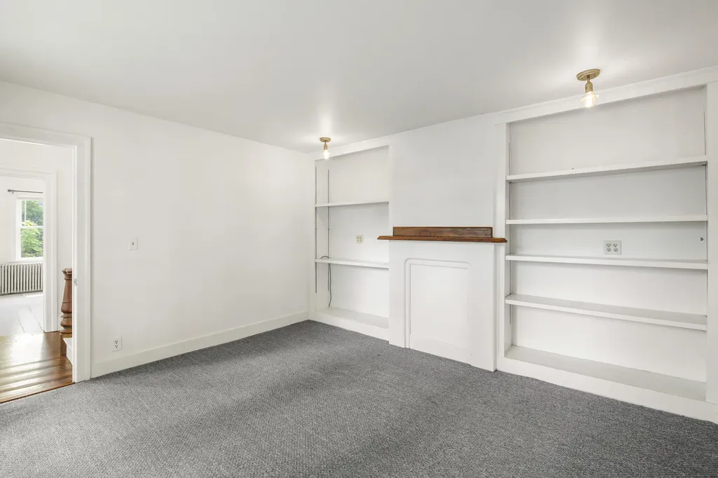 9 Pleasant Street Bath ME 04530