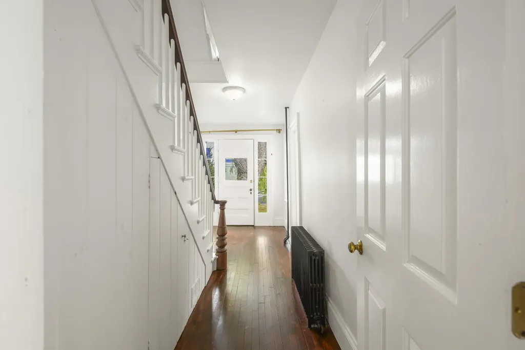 9 Pleasant Street Bath ME 04530