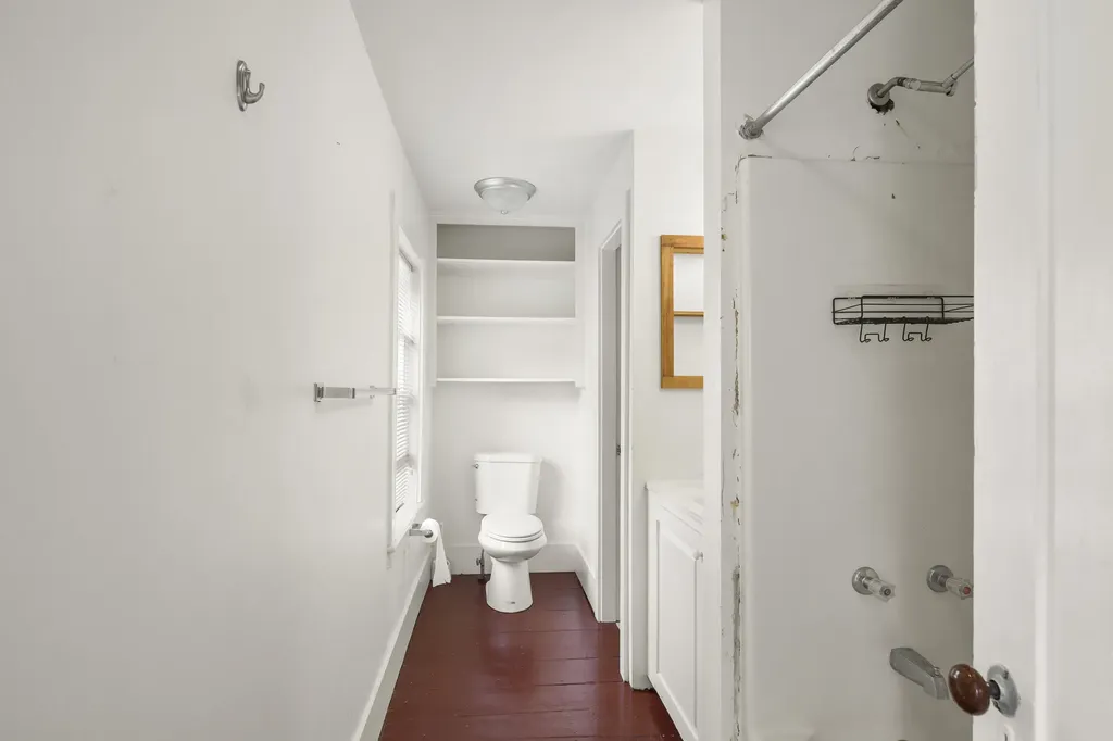 9 Pleasant Street Bath ME 04530