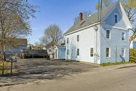 9 Pleasant Street Bath ME 04530