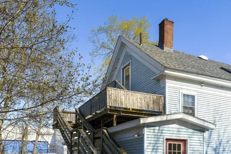 9 Pleasant Street Bath ME 04530