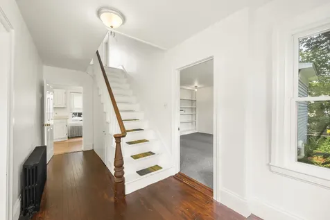 9 Pleasant Street Bath ME 04530