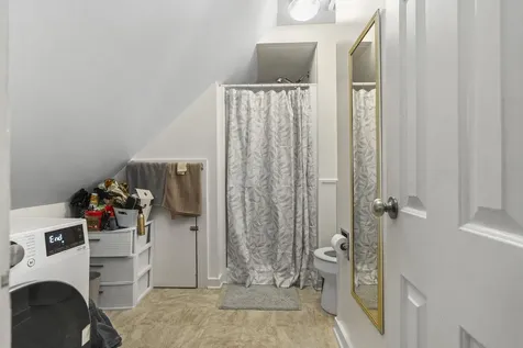 9 Pleasant Street Bath ME 04530