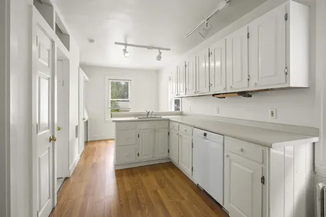9 Pleasant Street Bath ME 04530