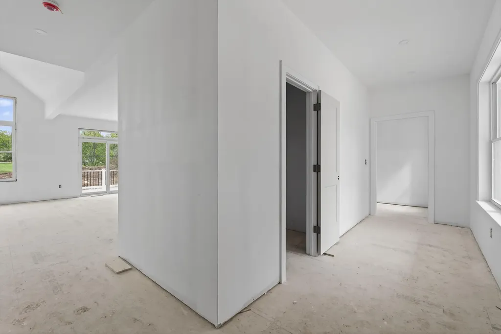 47 Fairway Drive Naples ME 04055