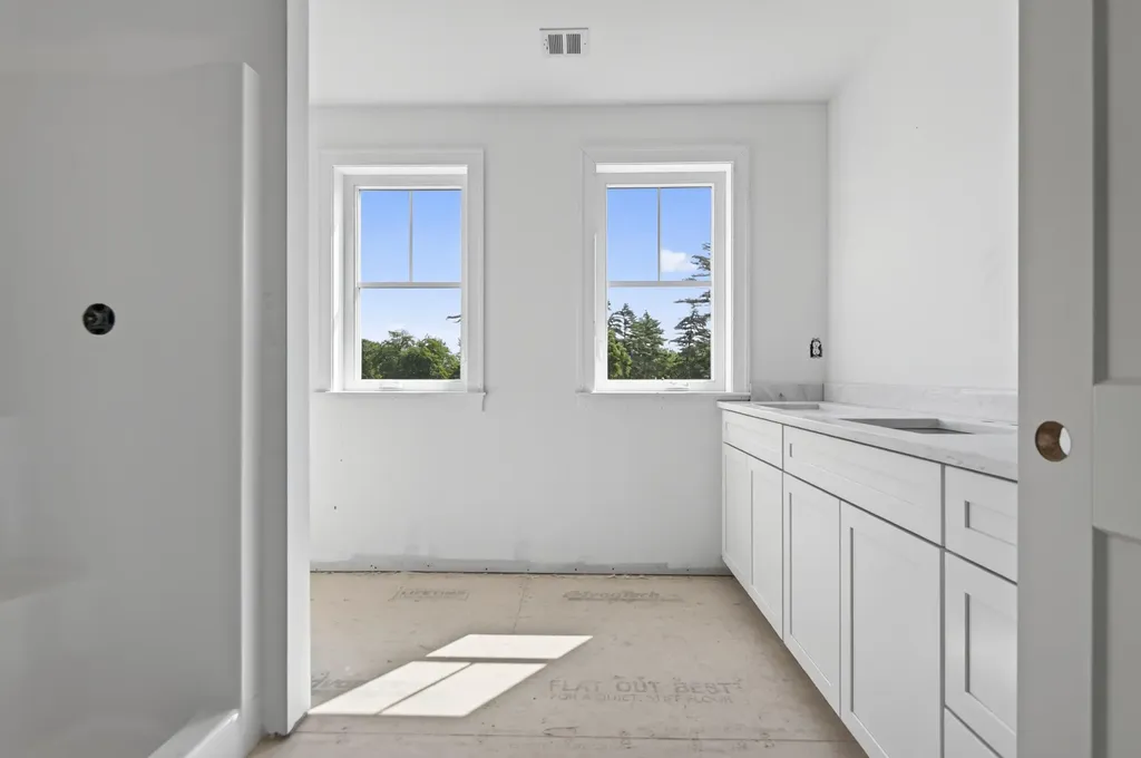 47 Fairway Drive Naples ME 04055