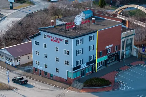 4 Market Square Houlton ME 04730