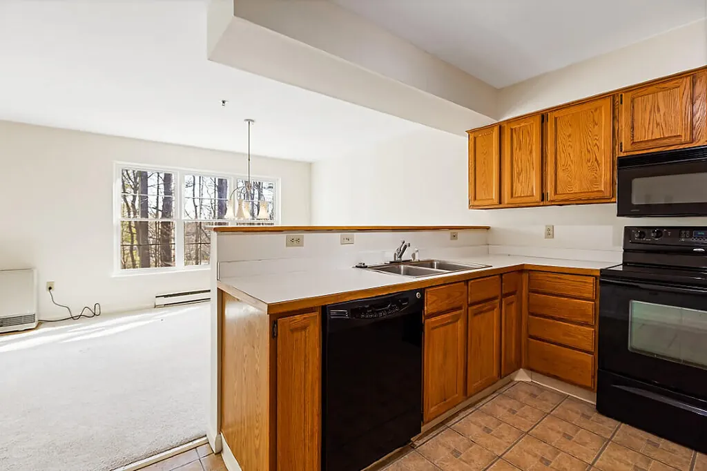 2 Schooner Ridge Road Bath ME 04530