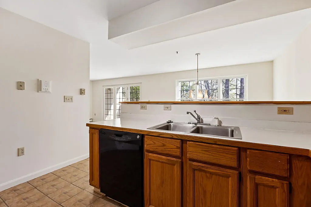 2 Schooner Ridge Road Bath ME 04530