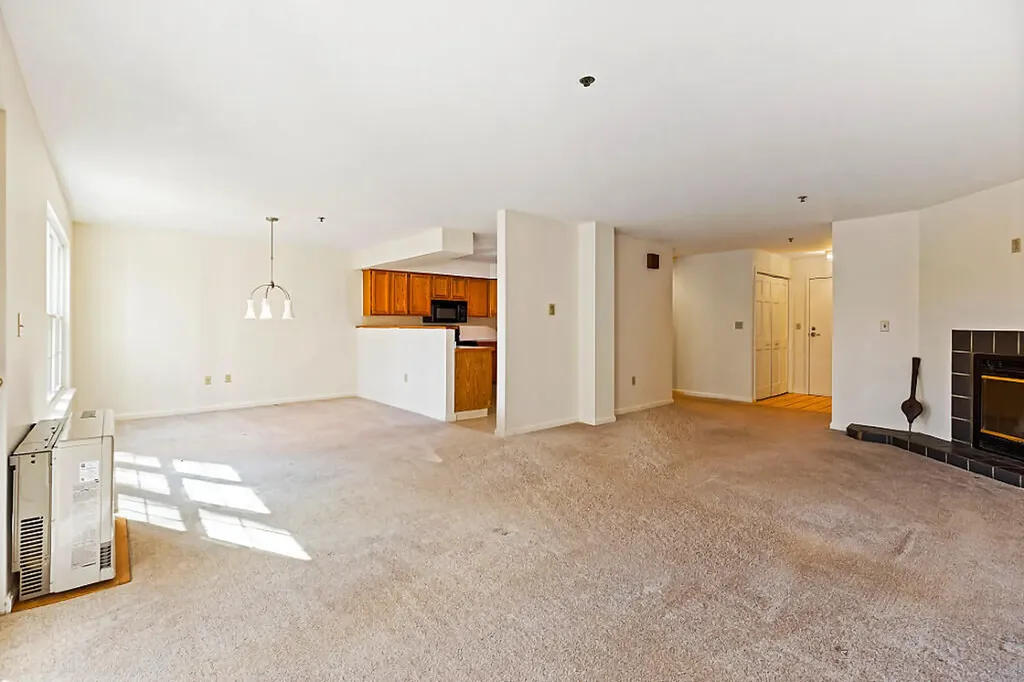 2 Schooner Ridge Road Bath ME 04530