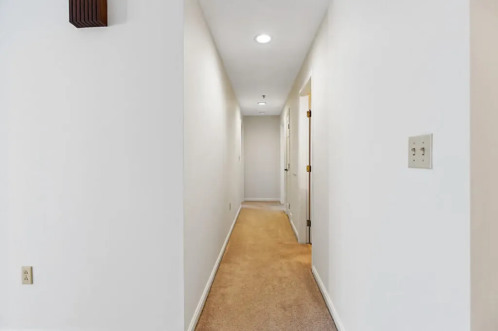 2 Schooner Ridge Road Bath ME 04530