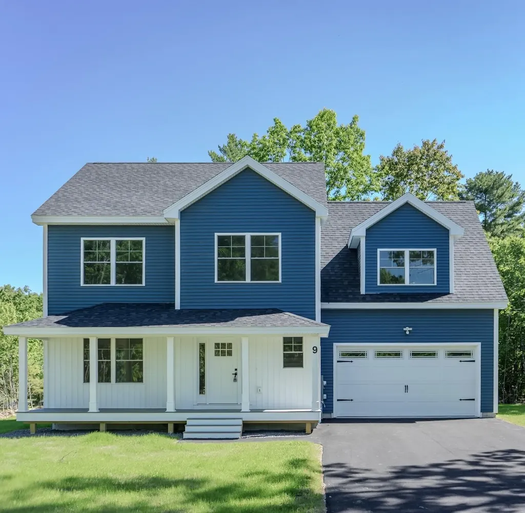 9 Dusty Rhoades Lane Windham ME 04062