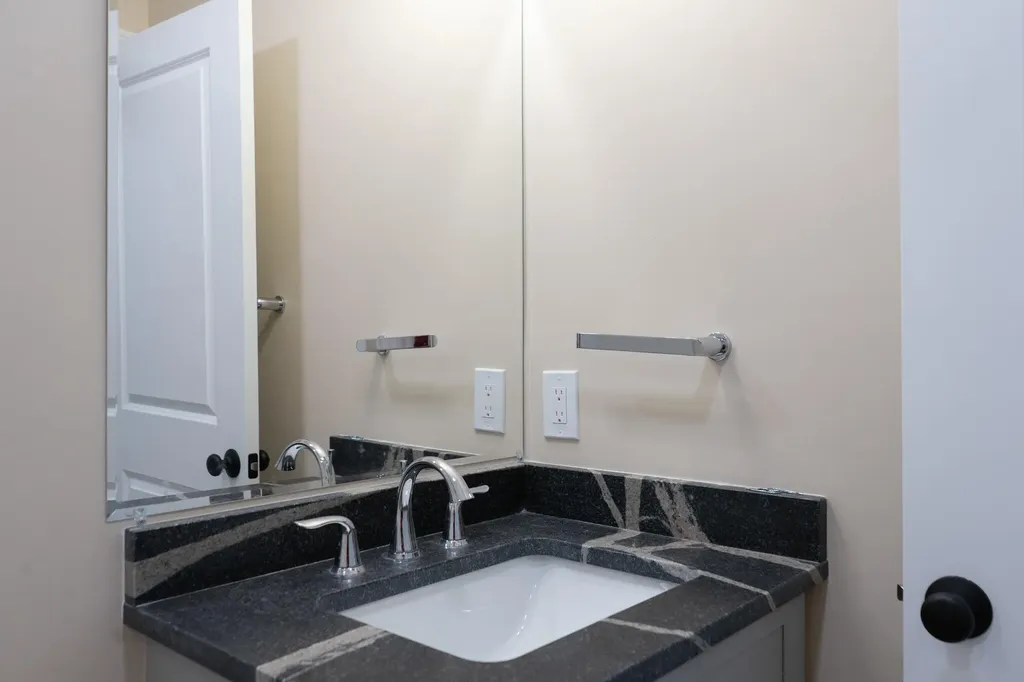 9 Dusty Rhoades Lane Windham ME 04062