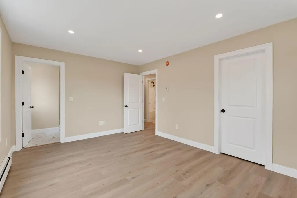 9 Dusty Rhoades Lane Windham ME 04062