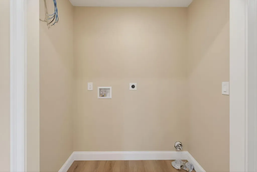 9 Dusty Rhoades Lane Windham ME 04062