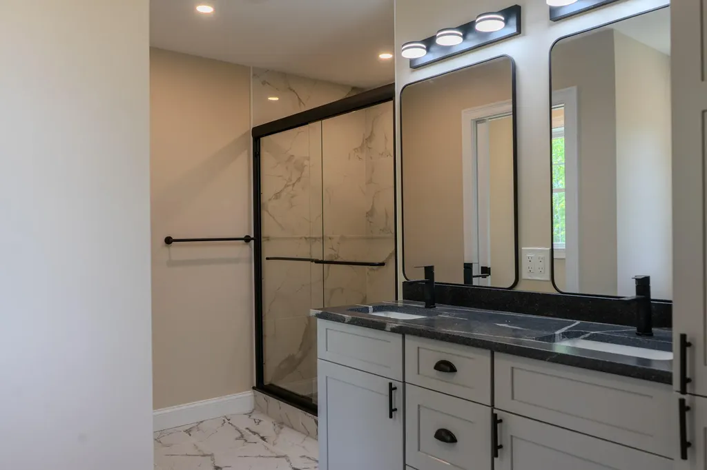 9 Dusty Rhoades Lane Windham ME 04062