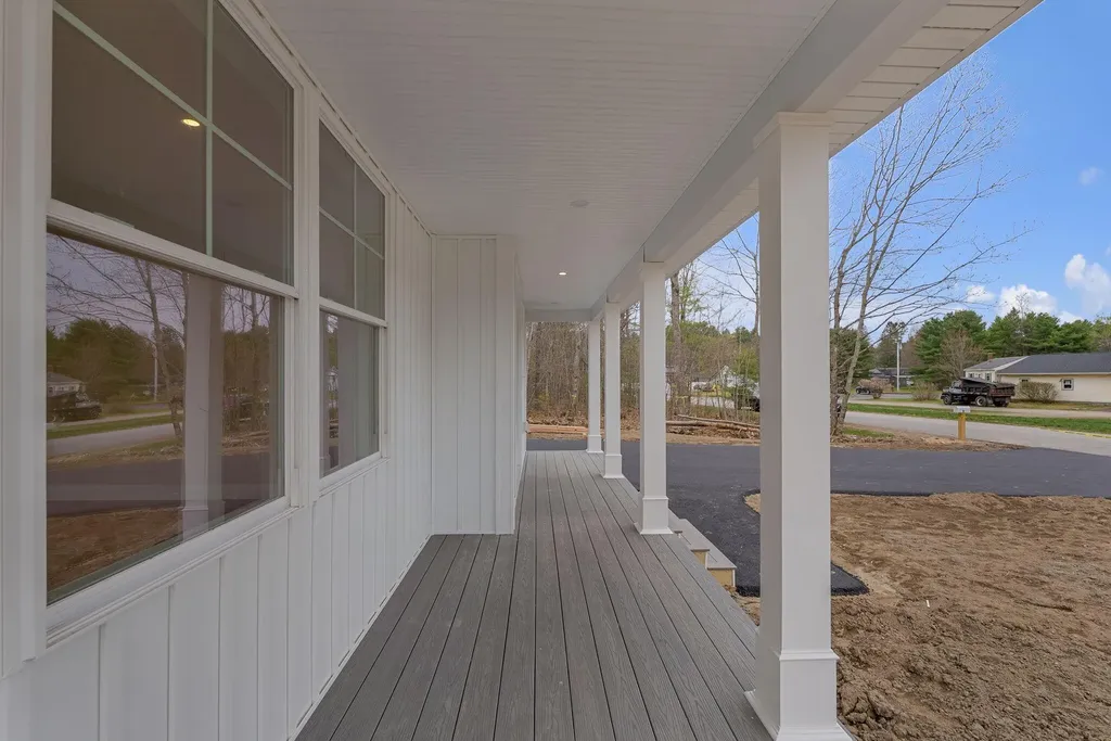 9 Dusty Rhoades Lane Windham ME 04062