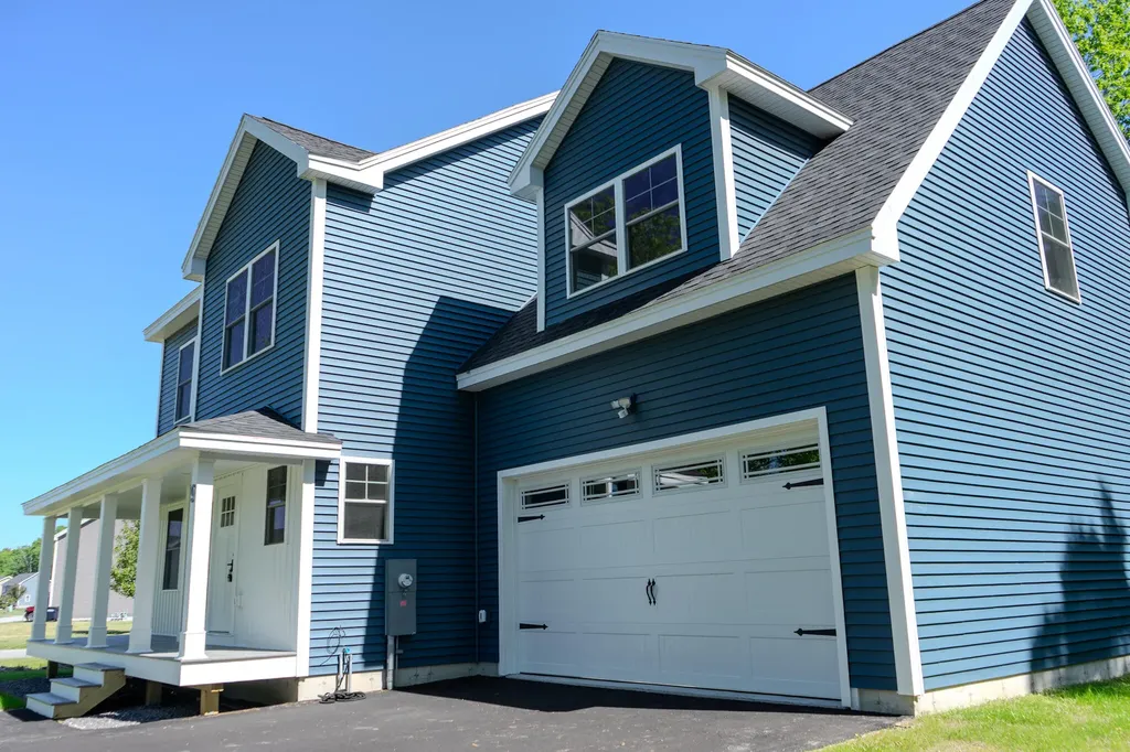 9 Dusty Rhoades Lane Windham ME 04062