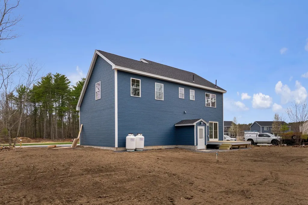 9 Dusty Rhoades Lane Windham ME 04062