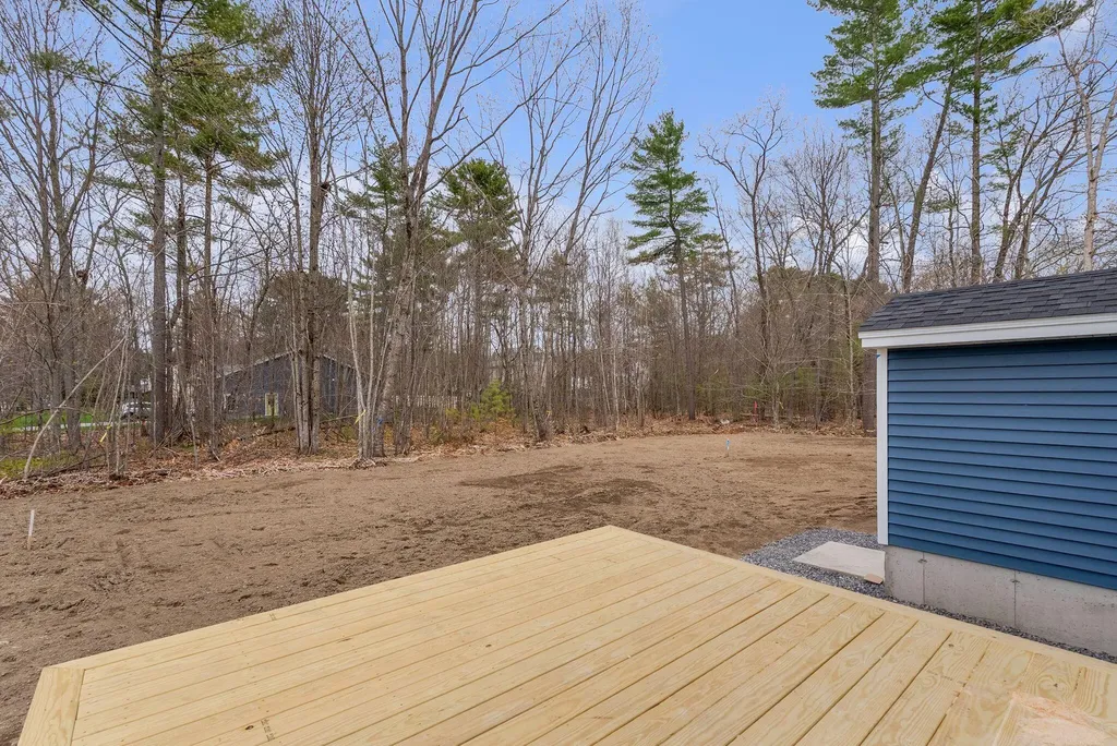 9 Dusty Rhoades Lane Windham ME 04062