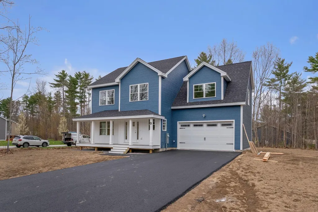 9 Dusty Rhoades Lane Windham ME 04062