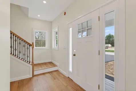 9 Dusty Rhoades Lane Windham ME 04062