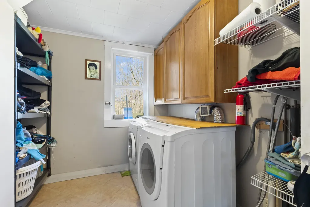 194 Oak Hill Road Auburn ME 04210
