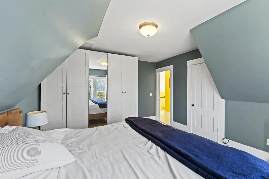 194 Oak Hill Road Auburn ME 04210