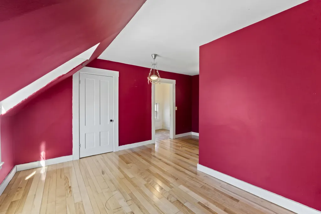 194 Oak Hill Road Auburn ME 04210