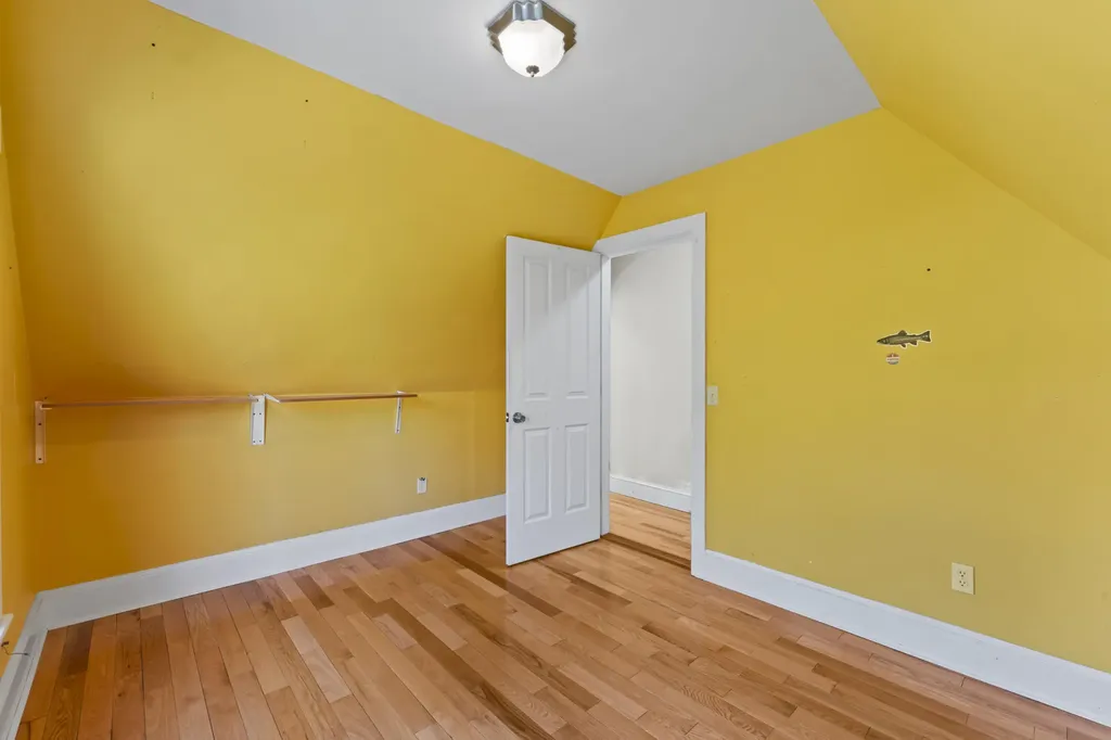 194 Oak Hill Road Auburn ME 04210