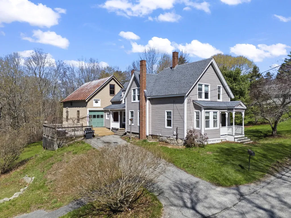 194 Oak Hill Road Auburn ME 04210