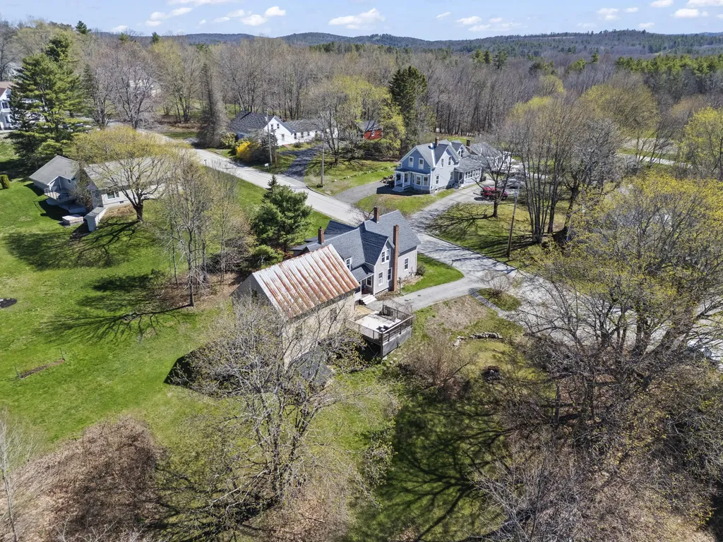 194 Oak Hill Road Auburn ME 04210