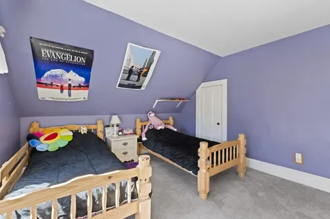 194 Oak Hill Road Auburn ME 04210