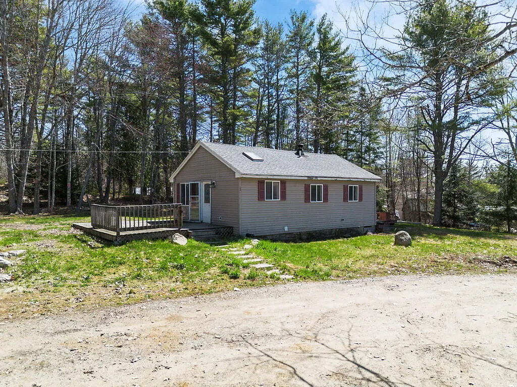 24 Indian Drive Woolwich ME 04579