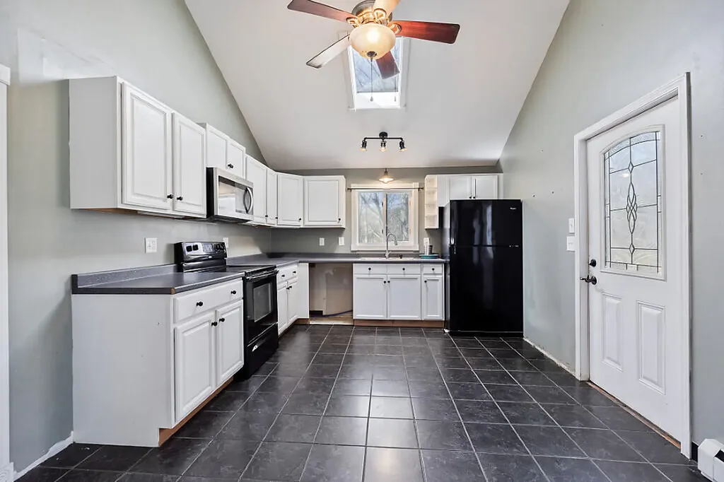 24 Indian Drive Woolwich ME 04579