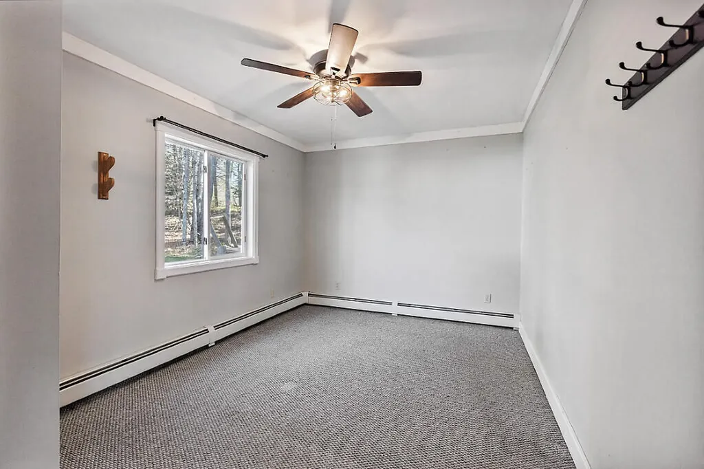 24 Indian Drive Woolwich ME 04579