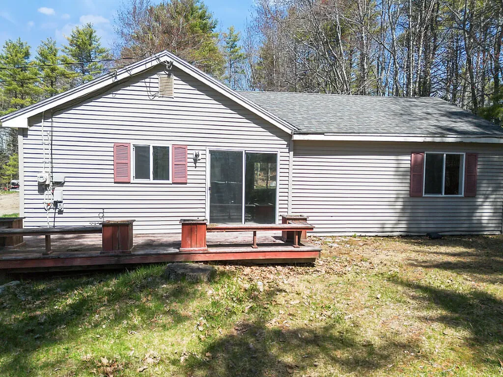24 Indian Drive Woolwich ME 04579