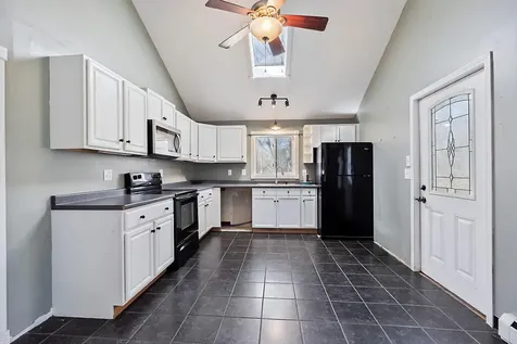 24 Indian Drive Woolwich ME 04579