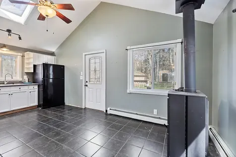 24 Indian Drive Woolwich ME 04579