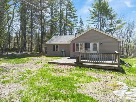 24 Indian Drive Woolwich ME 04579