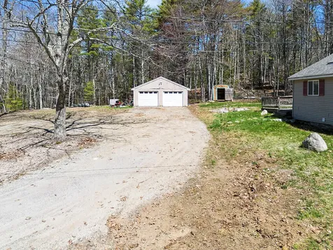 24 Indian Drive Woolwich ME 04579