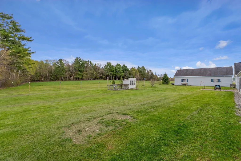 184-186 Pleasant View Ridge Road China ME 04358