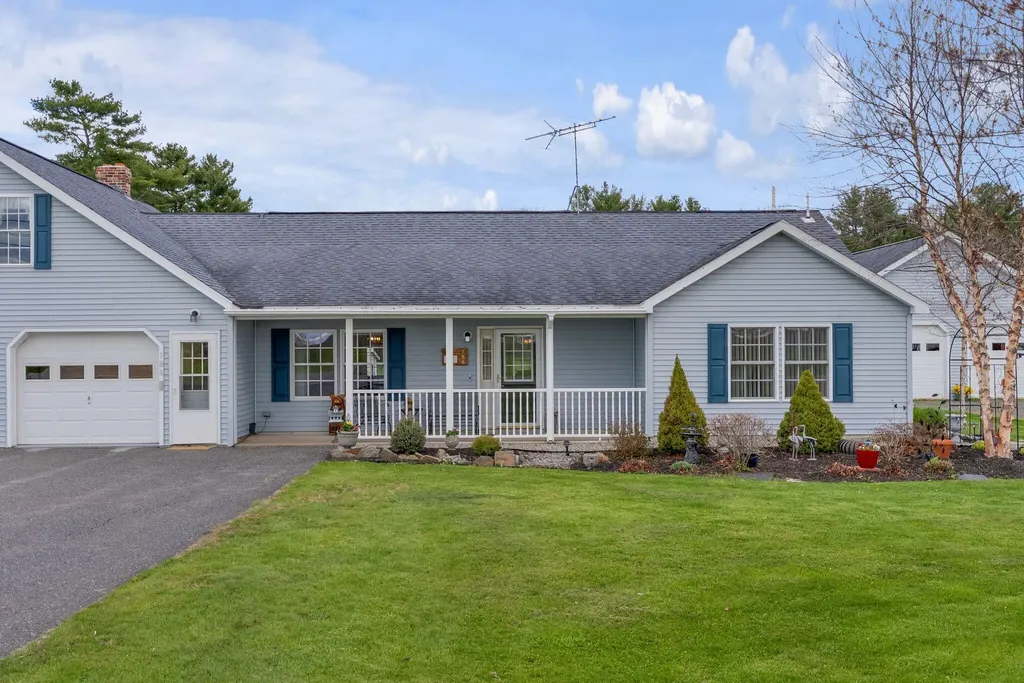184-186 Pleasant View Ridge Road China ME 04358