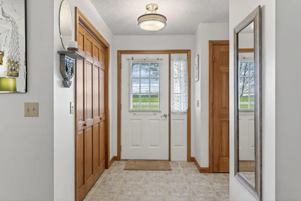 184-186 Pleasant View Ridge Road China ME 04358