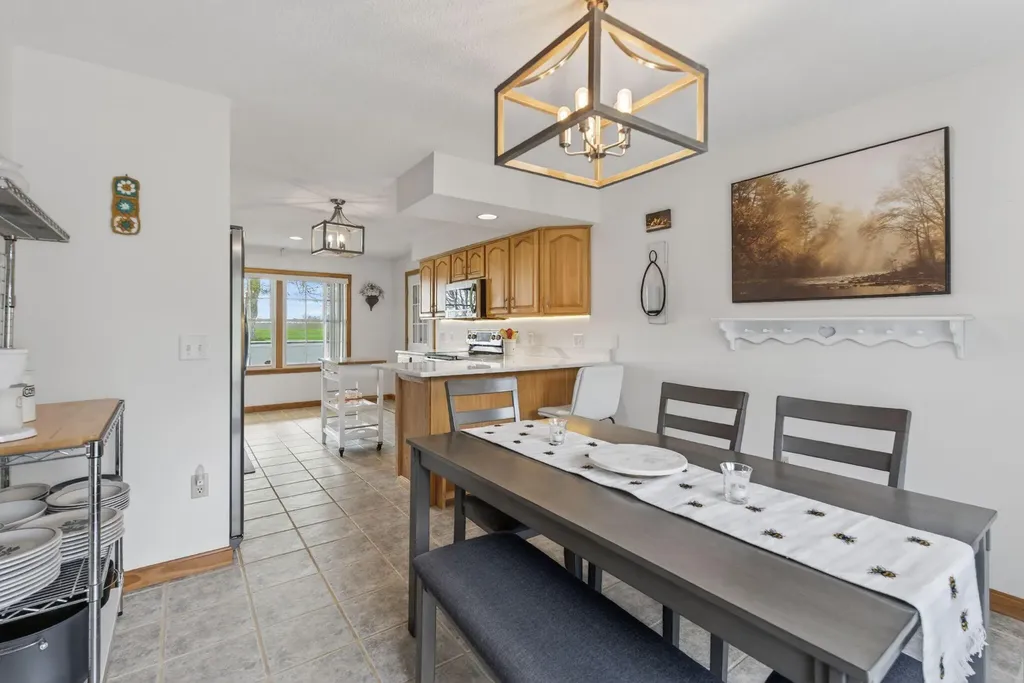 184-186 Pleasant View Ridge Road China ME 04358