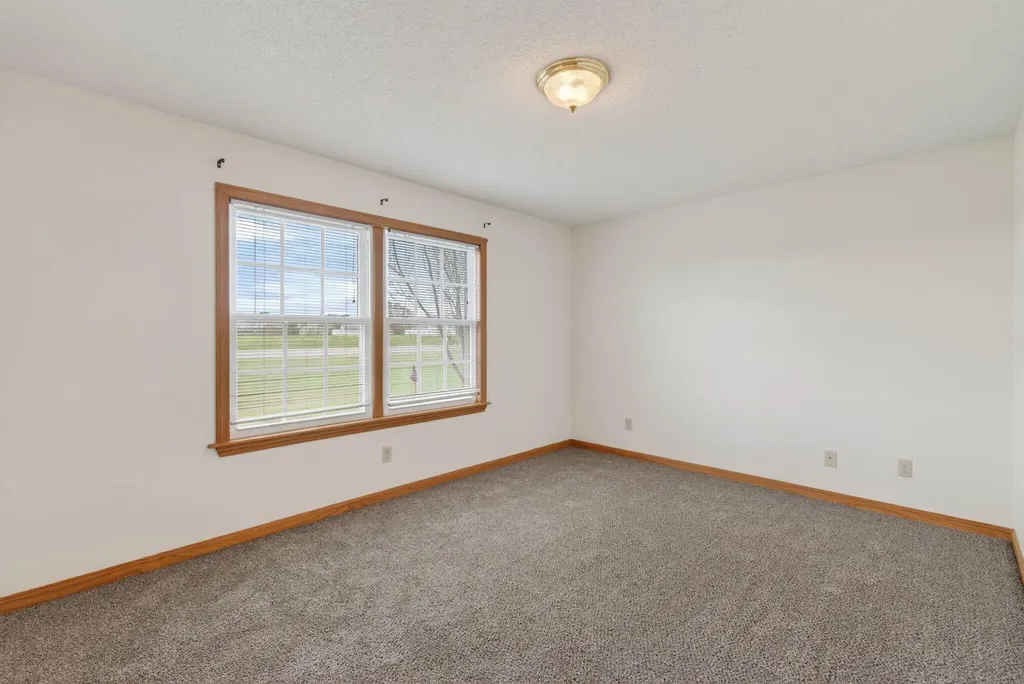184-186 Pleasant View Ridge Road China ME 04358