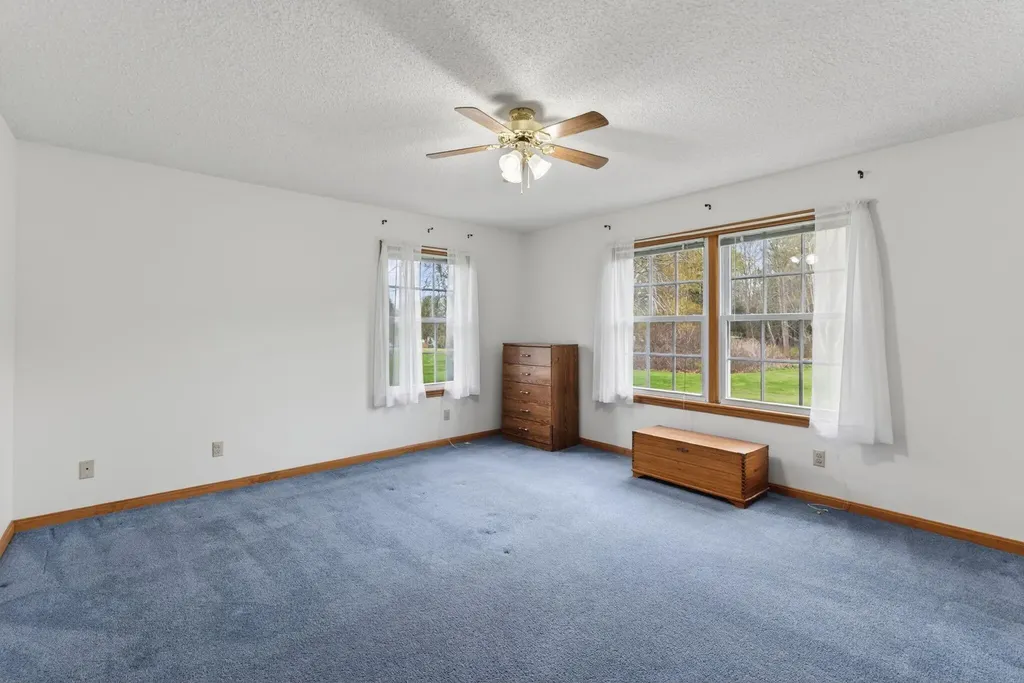 184-186 Pleasant View Ridge Road China ME 04358