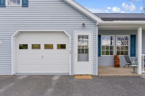 184-186 Pleasant View Ridge Road China ME 04358